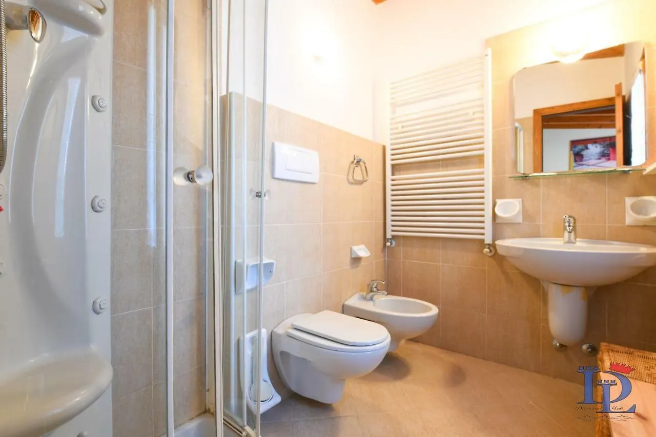 Desenzanoloft Official Partner Marriott Homes & Villas -Penthouse Never Say Never Sirmione Castle View 0*,