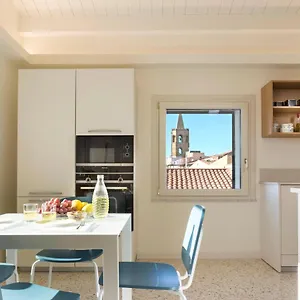 https://alghero-centro-storico-via-ferret-vista-mare.hotelsalgherosardinia.com