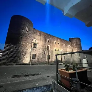 https://la-piccola-grotta-ursino.taorminaitalyhotels.com